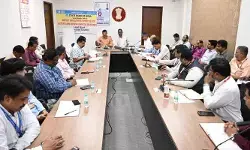 అభివృద్ధి పనులకు భూసేకరణలను త్వరగా పూర్తి చేయాలి అభివృద్ధి పనులకు భూసేకరణలను త్వరగా పూర్తి చేయాలి