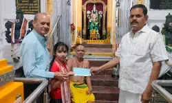 వెంకటేశ్వర స్వామి వారికి లక్షన్నర విరాళం.. వెంకటేశ్వర స్వామి వారికి లక్షన్నర విరాళం..