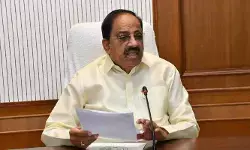 ఏఐ, డ్రోన్లు, ఫార్మింగ్‌తో వ్యవసాయ రంగంలో కొత్త మార్పులు తేవాలి: మంత్రి తుమ్మల