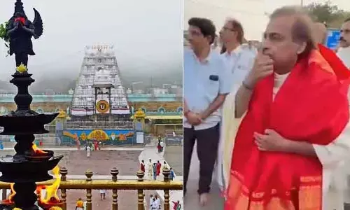 శ్రీవారిని దర్శించుకున్న అంబానీ ఫ్యామిలీ.. సర్వదర్శనానికి 18 గంటల సమయం