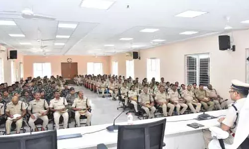 గంజాయి, మత్తు పదార్థాలపై ఉక్కుపాదం