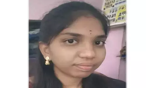 ఇంటర్ విద్యార్థిని ఆత్మహత్య