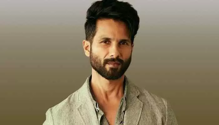 రెండు ఫ్లాపులతో షాహిద్ కపూర్ కీలక నిర్ణయం.. నా జడ్జ్మెంట్ తప్పుకావచ్చంటూ షాకింగ్ కామెంట్స్ రెండు ఫ్లాపులతో షాహిద్ కపూర్ కీలక నిర్ణయం.. నా జడ్జ్మెంట్ తప్పుకావచ్చంటూ షాకింగ్ కామెంట్స్
