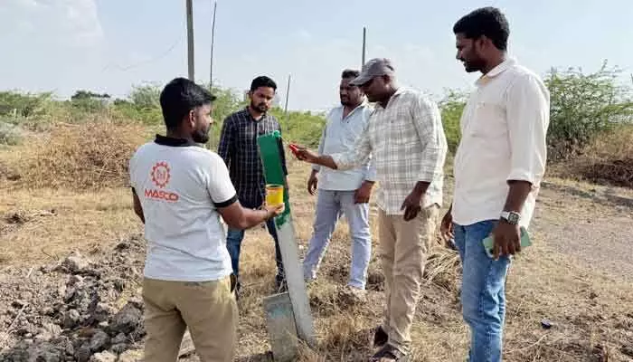 ప్రభుత్వ భూములను ఆక్రమిస్తే చట్టపరమైన చర్యలు: మున్సిపల్ కమిషనర్ ప్రభుత్వ భూములను ఆక్రమిస్తే చట్టపరమైన చర్యలు: మున్సిపల్ కమిషనర్