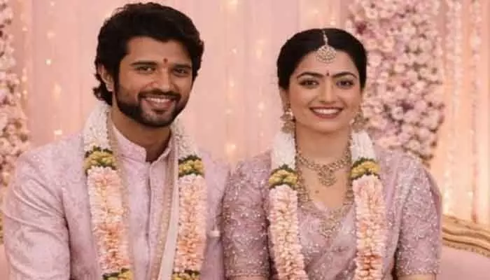 14న విజయ్ దేవరకొండ స్వగ్రామం తుమ్మన్ పేటకు రాక 14న విజయ్ దేవరకొండ స్వగ్రామం తుమ్మన్ పేటకు రాక