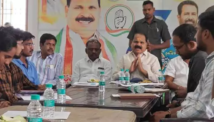 ఇళ్లు లేని నిరుపేదలను ఇంటి యజమానులుగా మార్చడమే లక్ష్యం ఇళ్లు లేని నిరుపేదలను ఇంటి యజమానులుగా మార్చడమే లక్ష్యం