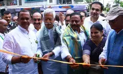 దేశానికే ఆదర్శంగా నిలుస్తా: మంత్రి కోమటిరెడ్డి దేశానికే ఆదర్శంగా నిలుస్తా: మంత్రి కోమటిరెడ్డి
