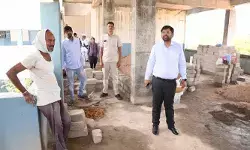 పాఠశాలల్లో అభివృద్ధి పనులు వేగవంతం చేయాలి : కలెక్టర్ కుమార్ దీపక్