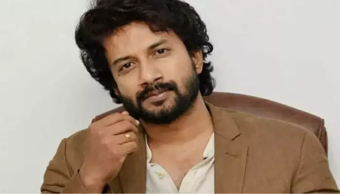 ‘రావ్ బహదూర్’ను ఏకంగా ‘బాహుబలి’, ‘ఆర్ఆర్ఆర్’తో పోల్చిన సత్యదేవ్ ‘రావ్ బహదూర్’ను ఏకంగా ‘బాహుబలి’, ‘ఆర్ఆర్ఆర్’తో పోల్చిన సత్యదేవ్
