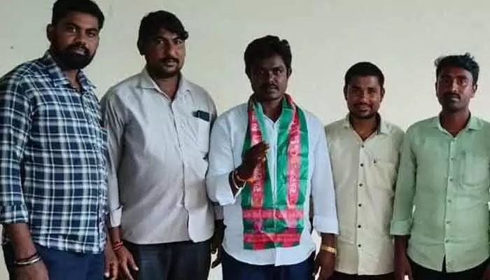 బినామీ ఫెర్టిలైజర్ షాపులపై ఉక్కుపాదం మోపాలి.. బినామీ ఫెర్టిలైజర్ షాపులపై ఉక్కుపాదం మోపాలి..
