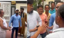 కాలనీల్లో ఇంటింటి ప్రచారాలు.. అప్రమత్తమైన నివాసితులు కాలనీల్లో ఇంటింటి ప్రచారాలు.. అప్రమత్తమైన నివాసితులు