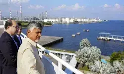 సింగపూర్ పర్యటనకు సీఎం చంద్రబాబు.. రెండ్రోజుల షెడ్యూల్ ఇదే సింగపూర్ పర్యటనకు సీఎం చంద్రబాబు.. రెండ్రోజుల షెడ్యూల్ ఇదే