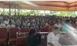 చదువుకు చేయూత.. దేవరకొండ ఫౌండేషన్ నుంచి స్కాలర్‌షిప్‌లు