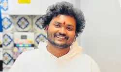 ఫామ్హౌస్ పార్టీలో ఘోరం.. వీకెండ్ వేడుకల్లో యువకుడి అనుమానాస్పద మృతి! ఫామ్హౌస్ పార్టీలో ఘోరం.. వీకెండ్ వేడుకల్లో యువకుడి అనుమానాస్పద మృతి!