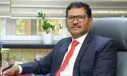 విద్యార్థుల సురక్షిత ప్రయాణానికి టీజీఎస్ ఆర్టీసీ సిద్ధం.. రేపటి నుంచే ప్రత్యేక స్కూల్ బస్సులు విద్యార్థుల సురక్షిత ప్రయాణానికి టీజీఎస్ ఆర్టీసీ సిద్ధం.. రేపటి నుంచే ప్రత్యేక స్కూల్ బస్సులు