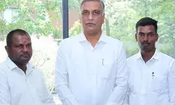 తాడ్వాయి నిరుపేద ఎంబీబీఎస్ విద్యార్థినికి ఆర్థిక తోడ్పాటు: హరీష్ రావు