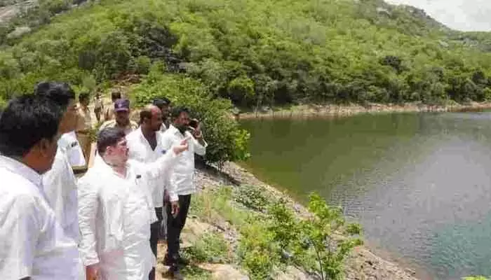 నాలుగు జిల్లాల కూడలిగా హుస్నాబాద్ అభివృద్ధి.. నాలుగు జిల్లాల కూడలిగా హుస్నాబాద్ అభివృద్ధి..