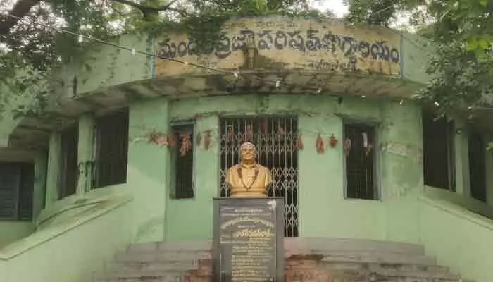 నలుగురు ఎంపీవోలకు ఎంపీడీవోలుగా పదోన్నతి నలుగురు ఎంపీవోలకు ఎంపీడీవోలుగా పదోన్నతి