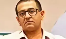 వైద్యారోగ్యశాఖ కార్యదర్శి సౌరభ్ గౌర్పై బదిలీ వేటు.. ముందే చెప్పిన ‘దిశ’ వైద్యారోగ్యశాఖ కార్యదర్శి సౌరభ్ గౌర్పై బదిలీ వేటు.. ముందే చెప్పిన ‘దిశ’