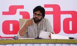 కాంగ్రెస్ తీరు ఇప్పటికీ మారలేదు: డిప్యూటీ సీఎం పవన్ కల్యాణ్ కాంగ్రెస్ తీరు ఇప్పటికీ మారలేదు: డిప్యూటీ సీఎం పవన్ కల్యాణ్