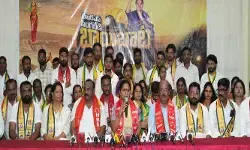 ‘తెలంగాణనే కొట్లాడి తెచ్చుకున్నాం.. గుండా గిరికి భయపడతామా?’.. కల్వకుంట్ల కవిత హాట్ కామెంట్స్ ‘తెలంగాణనే కొట్లాడి తెచ్చుకున్నాం.. గుండా గిరికి భయపడతామా?’.. కల్వకుంట్ల కవిత హాట్ కామెంట్స్