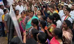 అమ్మకు అక్షరమాల గ్రాండ్ సక్సెస్.. పరీక్షలో 83.3 శాతం మహిళలు ఉత్తీర్ణత అమ్మకు అక్షరమాల గ్రాండ్ సక్సెస్.. పరీక్షలో 83.3 శాతం మహిళలు ఉత్తీర్ణత