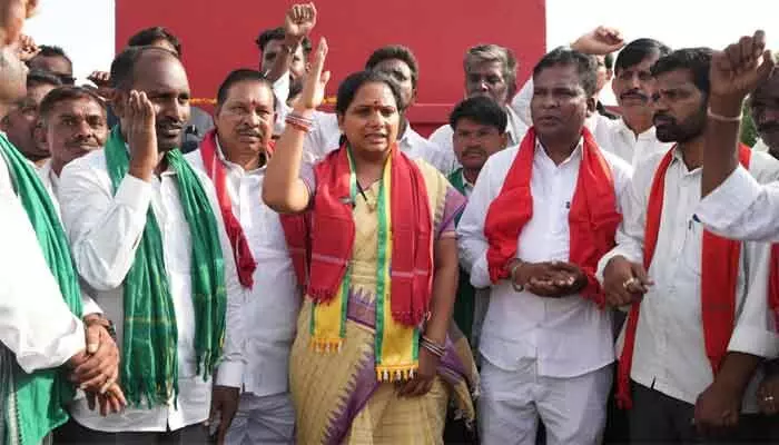 ఆదివాసీలకు న్యాయం చేస్తాం.. ఆదివాసీలకు న్యాయం చేస్తాం..
