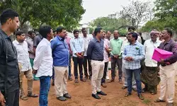 ‘నిధులు వస్తున్నా నిర్లక్ష్యం ఎందుకు?’.. పాఠశాల పారిశుద్ధ్య పనుల పై కలెక్టర్ ఆగ్రహం
