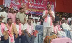 కమిషన్లు వచ్చే పనులకే నిధులు: హరీష్ రావు