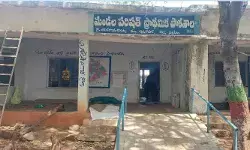 ప్రభుత్వ పాఠశాలలు మూత : పట్టించుకోని అధికారులు ప్రభుత్వ పాఠశాలలు మూత : పట్టించుకోని అధికారులు