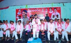సర్ ఓటర్ నమోదులో బీఎల్ఏలదే కీలక పాత్ర: జగదీశ్ రెడ్డి సర్ ఓటర్ నమోదులో బీఎల్ఏలదే కీలక పాత్ర: జగదీశ్ రెడ్డి