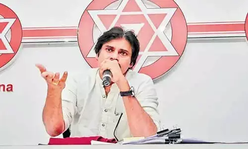 జనసేనలోకి భారీ చేరికలకు పవన్ కళ్యాణ్ మాస్టర్ ప్లాన్