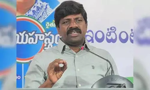 మెట్రోను లాభాల బాట పట్టించేలా సీఎం చారిత్రాత్మక నిర్ణయం: ప్రభుత్వ విప్ వేముల విరేశం