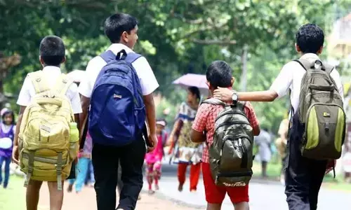 బడిగంట మోగింది... భవిష్యత్తు మొదలైంది!