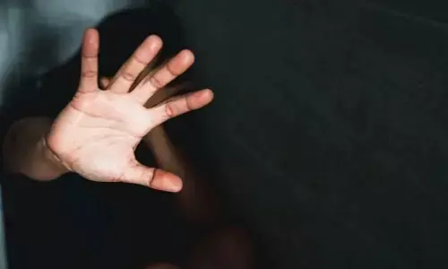 మహిళా రక్షణ.. మాటలేనా?