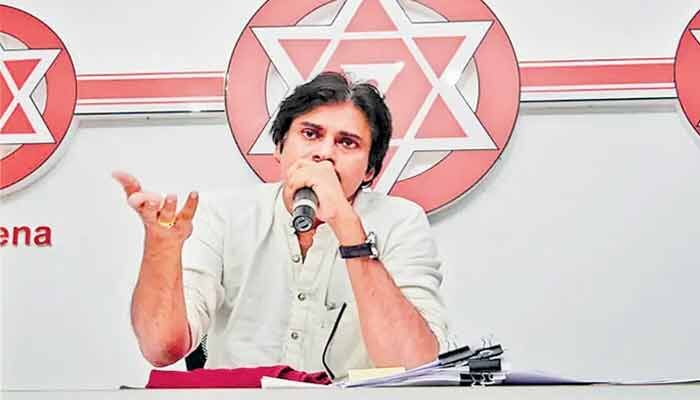 జనసేనలోకి భారీ చేరికలకు పవన్ కళ్యాణ్ మాస్టర్ ప్లాన్