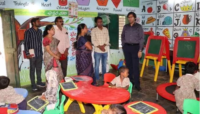 ప్రభుత్వ పాఠశాల, అంగన్వాడీలపై కలెక్టర్ అంకిత్ క్షేత్రస్థాయి సమీక్ష ప్రభుత్వ పాఠశాల, అంగన్వాడీలపై కలెక్టర్ అంకిత్ క్షేత్రస్థాయి సమీక్ష
