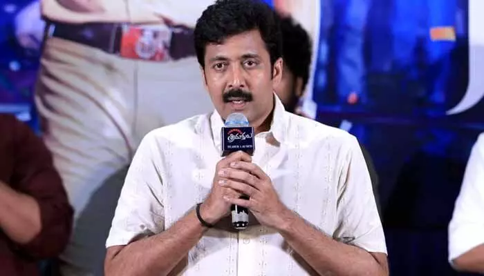 ఒకే ఫార్ములా వర్కౌట్ అవ్వదు.. షాకింగ్గా వడ్డే నవీన్ కామెంట్స్ ఒకే ఫార్ములా వర్కౌట్ అవ్వదు.. షాకింగ్గా వడ్డే నవీన్ కామెంట్స్