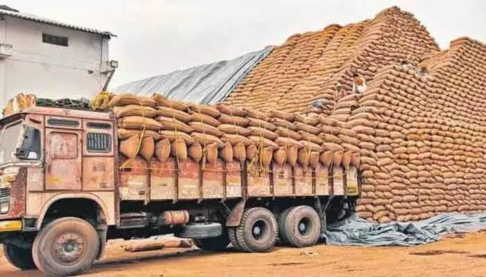 మిల్లర్ల ‘బియ్యం’ కుంభకోణం మిల్లర్ల ‘బియ్యం’ కుంభకోణం