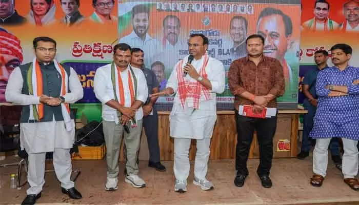 సామాన్యుడి చేతిలో ఓటు వజ్రాయుధం: మునుగోడు ఎమ్మెల్యే సామాన్యుడి చేతిలో ఓటు వజ్రాయుధం: మునుగోడు ఎమ్మెల్యే