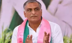 RS ప్రవీణ్‌ భద్రత తగ్గించడం దుర్మార్గం: హరీష్‌రావు