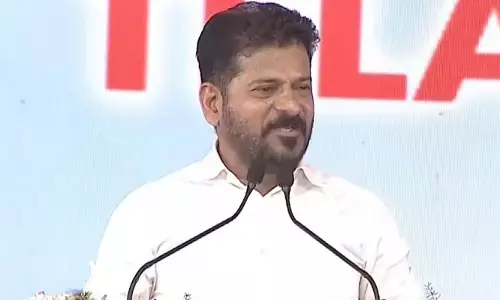 ఈ ప్రతిపక్ష హూదా కూడా రాకుండా కొట్టుకుపోతారు.. ప్రతిపక్షాలపై రేవంత్ రెడ్డి ఫైర్