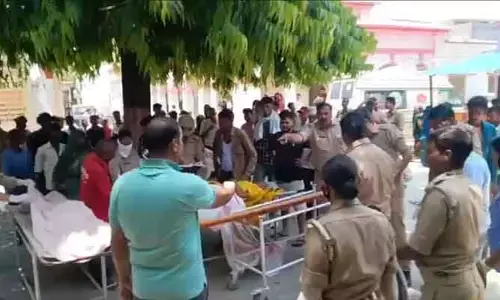 పెళ్లి వేడుకకు వెళ్తుండగా రోడ్డు ప్రమాదం.. ఆరుగురు మహిళలు దుర్మరణం
