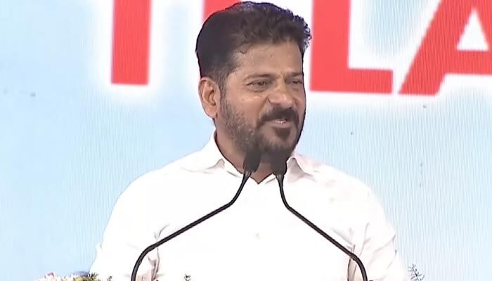 ఈ ప్రతిపక్ష హూదా కూడా రాకుండా కొట్టుకుపోతారు.. ప్రతిపక్షాలపై రేవంత్ రెడ్డి ఫైర్