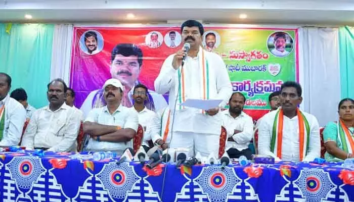 పేద కుటుంబాలకు అండగా ప్రభుత్వ సంక్షేమ పథకాలు: ఎమ్మెల్యే పేద కుటుంబాలకు అండగా ప్రభుత్వ సంక్షేమ పథకాలు: ఎమ్మెల్యే