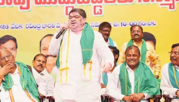 మున్నూరు కాపు భవనానికి రూ. 5 కోట్లు నిధులు మంజూరు చేస్తా: మంత్రి పొన్నం మున్నూరు కాపు భవనానికి రూ. 5 కోట్లు నిధులు మంజూరు చేస్తా: మంత్రి పొన్నం