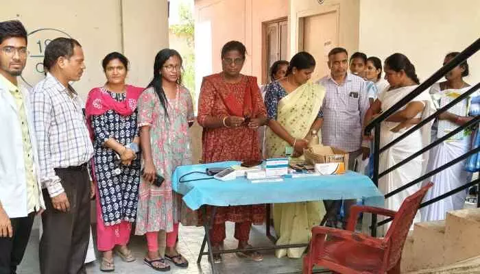 పానీపూరి ఘటనతో అప్రమత్తమైన అధికారులు పానీపూరి ఘటనతో అప్రమత్తమైన అధికారులు