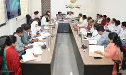 సాగునీటి ప్రాజెక్టులపై ఇరిగేషన్ కమిషనర్ కీలక సమీక్ష.. అధికారులకు కీలక ఆదేశాలు! సాగునీటి ప్రాజెక్టులపై ఇరిగేషన్ కమిషనర్ కీలక సమీక్ష.. అధికారులకు కీలక ఆదేశాలు!