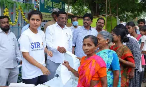 ప్లాస్టిక్ రహిత మార్కెట్లే లక్ష్యంగా ముందుకు సాగాలి