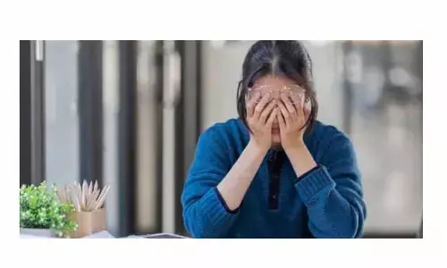 అమ్మాయిల్లో నిశ్శబ్ద అనారోగ్య సంక్షోభం
